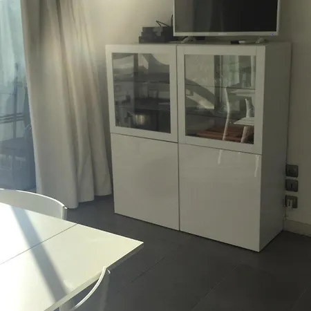 아파트 3 Pieces Pour 6 Avec Piscine, Wifi, Et Parking A Port Camargue - Fr-1-731-108 르그로뒤후아
